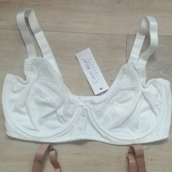 2 Curve Muse Bras 34C Underwire - Picture 2 of 7